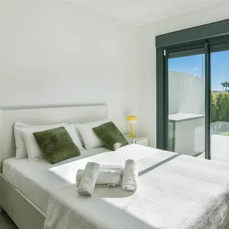 Garden With Spa, Outdoor Pool & Parking Apartment La Cala De Mijas